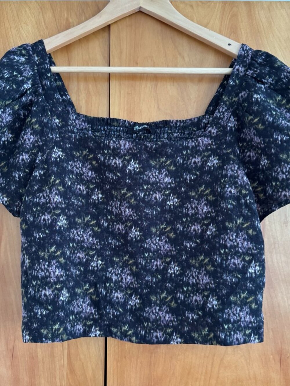 Hopewell Puff Sleeve Crop Top in Blurred Ikat